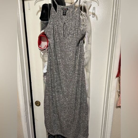Women's Gray Midi Dress - Picture 10 of 12